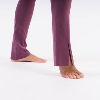 015 Slim fit shaping leggings with slit